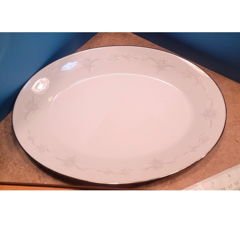 Noritake Casablanca 6842 Oval Serving Platter White Platinum Trim 16 Inch Japan